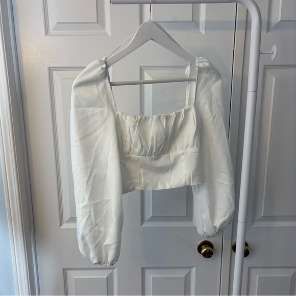 Princess Polly Ariah White Puff Long Sleeve Crop Top Size 2 - Picture 10 of 16